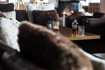 هتل Crans Ambassador