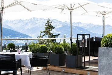 هتل Crans Ambassador