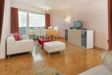 Dala Hotel & Apartments