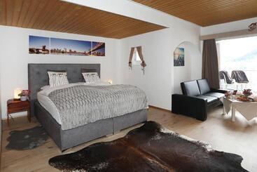 فندق Derby   Room Only