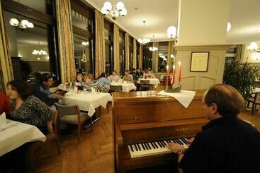 Hotel Edelweiss