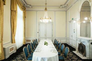 Grand Hotel Suisse Majestic, Autograph Collection
