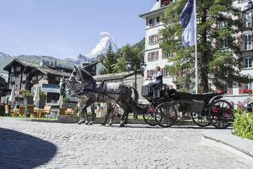 Grand Hotel Zermatterhof