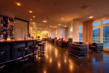 酒店 Hermitage Lake Lucerne   Beach Club & Lifestyle