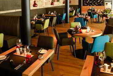 酒店 Hermitage Lake Lucerne   Beach Club & Lifestyle