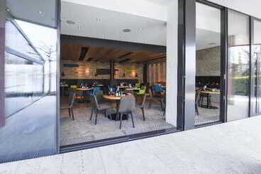 酒店 Hermitage Lake Lucerne   Beach Club & Lifestyle