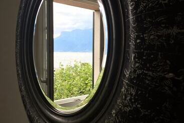 هتل Hostellerie De Genève
