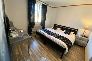 هتل Hostellerie De Genève