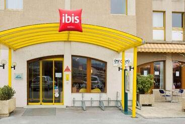 هتل Ibis Sion