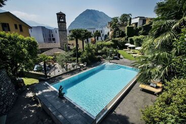 Hotel International Au Lac Historic Lakeside