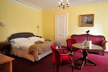 J5 Hotels Helvetie & La Brasserie