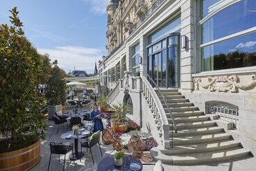 هتل Mandarin Oriental Palace, Luzern