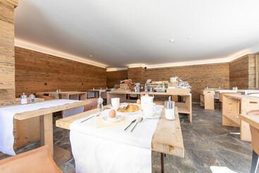 ホテル Muller  Mountain Lodge