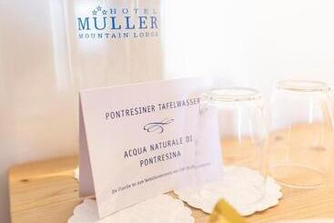 ホテル Muller  Mountain Lodge