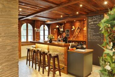 Alpine Hotel Perren