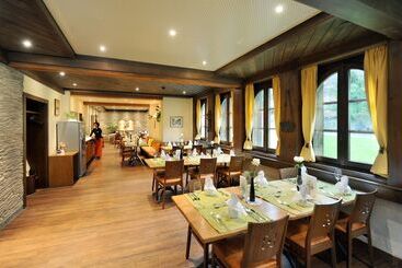 Alpine Hotel Perren