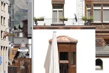 Отель Schweizerhof St. Moritz