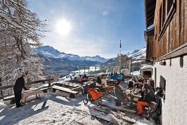 Отель Schweizerhof St. Moritz