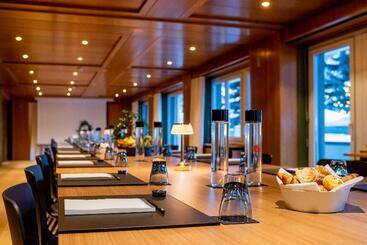 هتل Schweizerhof Zermatt   A Small Luxury