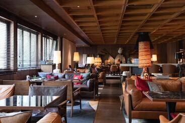 هتل Schweizerhof Zermatt   A Small Luxury