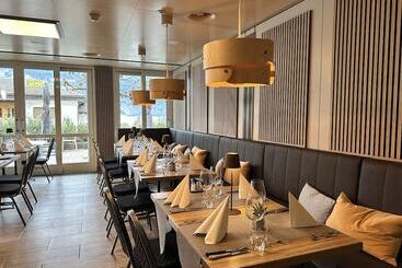 Seehotel Riviera At Lake Lucerne