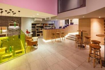 酒店 Swiss Wine By Fassbind
