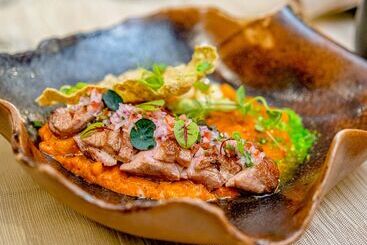هتل Rothaus Luzern & Peruvian Culinary Art