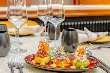 هتل Rothaus Luzern & Peruvian Culinary Art
