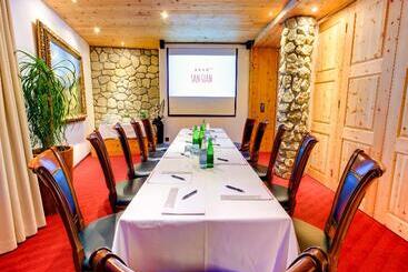 Sport & Wellnesshotel San Gian St. Moritz