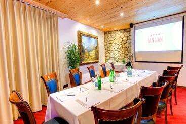 Sport & Wellnesshotel San Gian St. Moritz