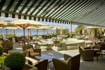Hôtel Des Trois Couronnes & Spa   The Leading Hotels Of The World