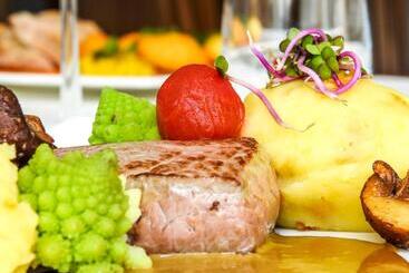 Waldhotel & Spa Davos   For Body & Soul