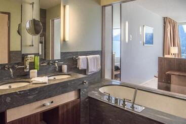 Waldhotel & Spa Davos   For Body & Soul