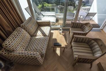 Waldhotel & Spa Davos   For Body & Soul