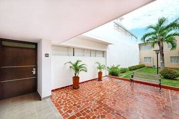 هتل Arizona Suites Cucuta