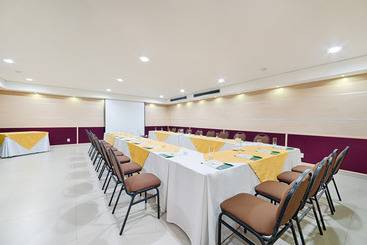 هتل Arizona Suites Cucuta