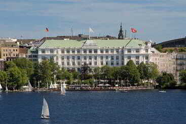 هتل Atlantic Hamburg, Autograph Collection