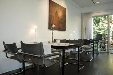 هتل Aussen Alster