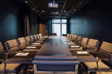 هتل Berlin, Berlin, A Member Of Radisson Individuals