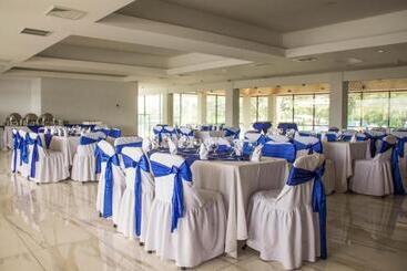 酒店 Costa Rica Tennis Club &