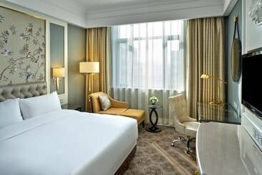 هتل Crowne Plaza Zhengzhou, An Ihg
