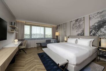هتل Doubletree By Hilton Berlin Ku Damm