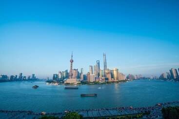 Fairmont Peace Hotel On The Bund