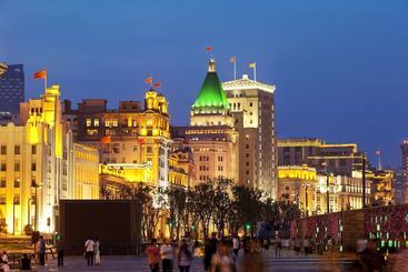 Fairmont Peace Hotel On The Bund