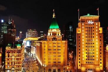 Fairmont Peace Hotel On The Bund