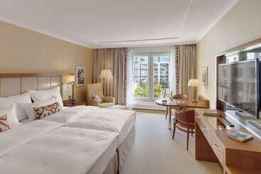 هتل Grand Elysee Hamburg