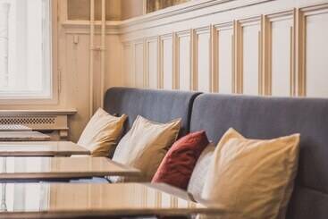 Henri Hotel Berlin Kurfürstendamm - Berlin