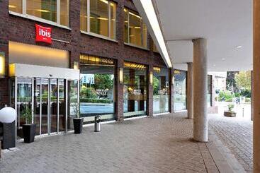هتل Ibis Hamburg Alsterring