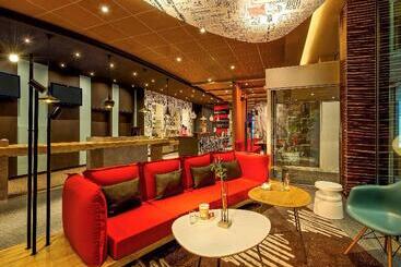 هتل Ibis Hamburg Alsterring