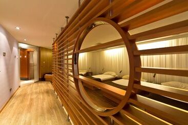 هتل Intercontinental Berlin, An Ihg